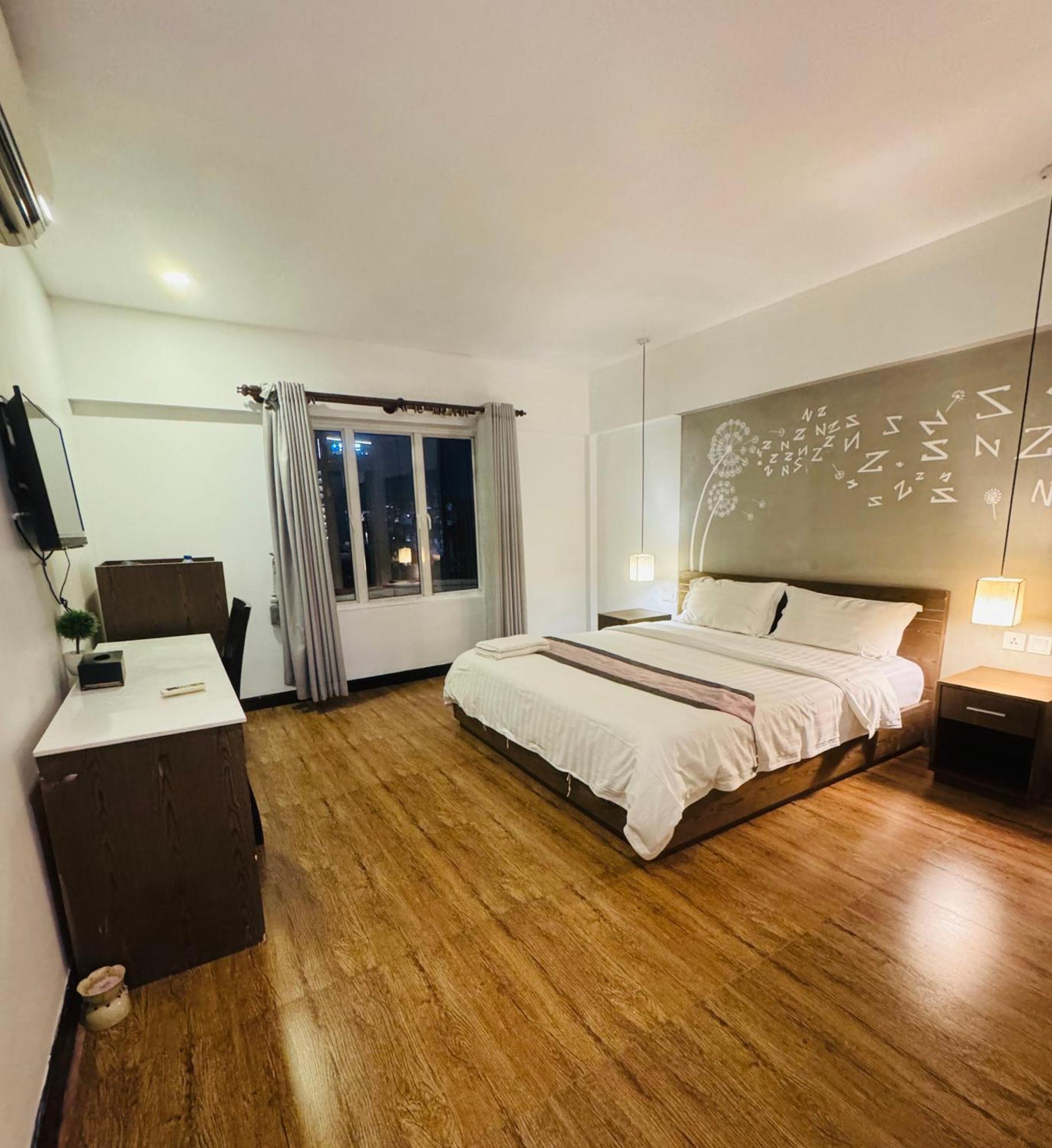 Asiban Quay Boutique Hotel Phnom Penh Exterior photo